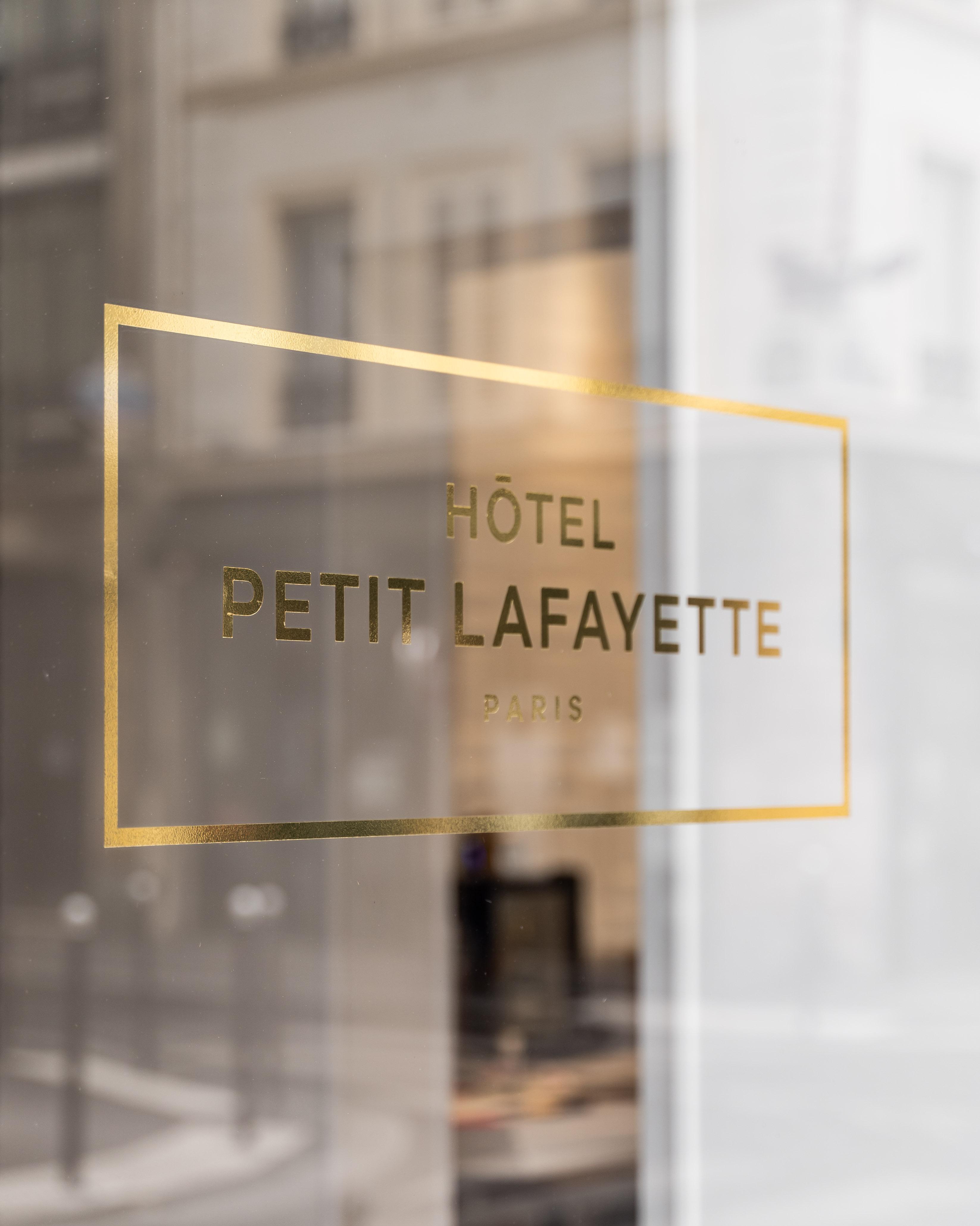 Hotel Petit Lafayette Париж Екстериор снимка